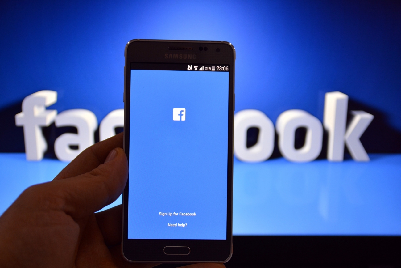 3 Ways to Hack into Someones Facebook Account without Them Knowing