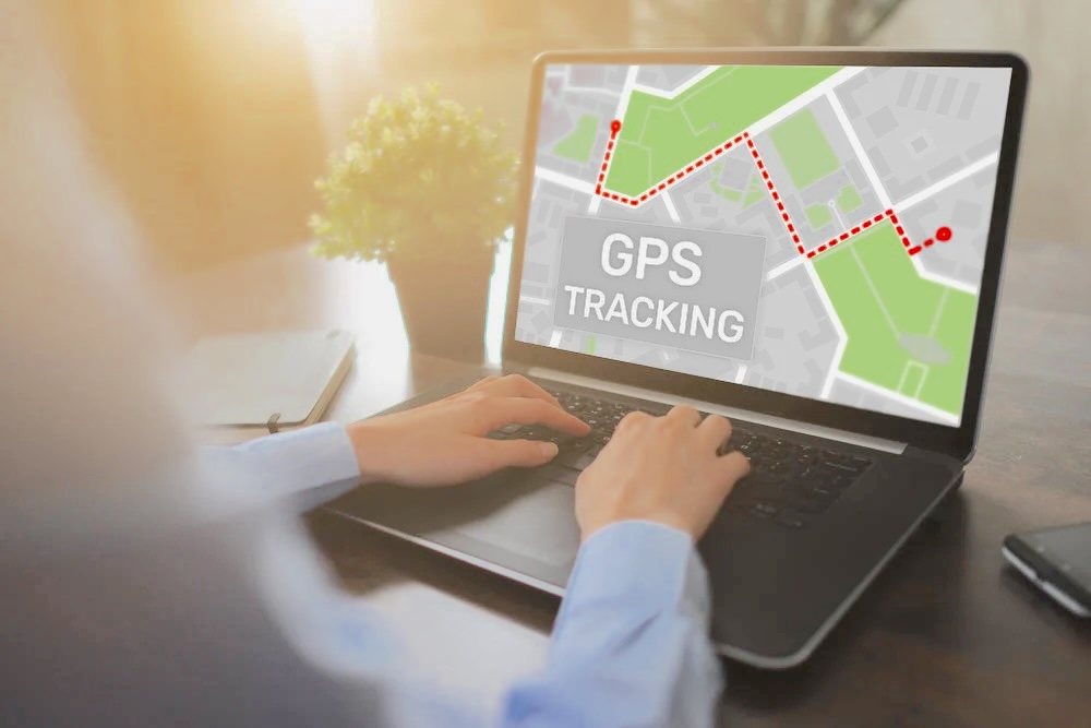 user testing an online IMEI tracker website showing no real results