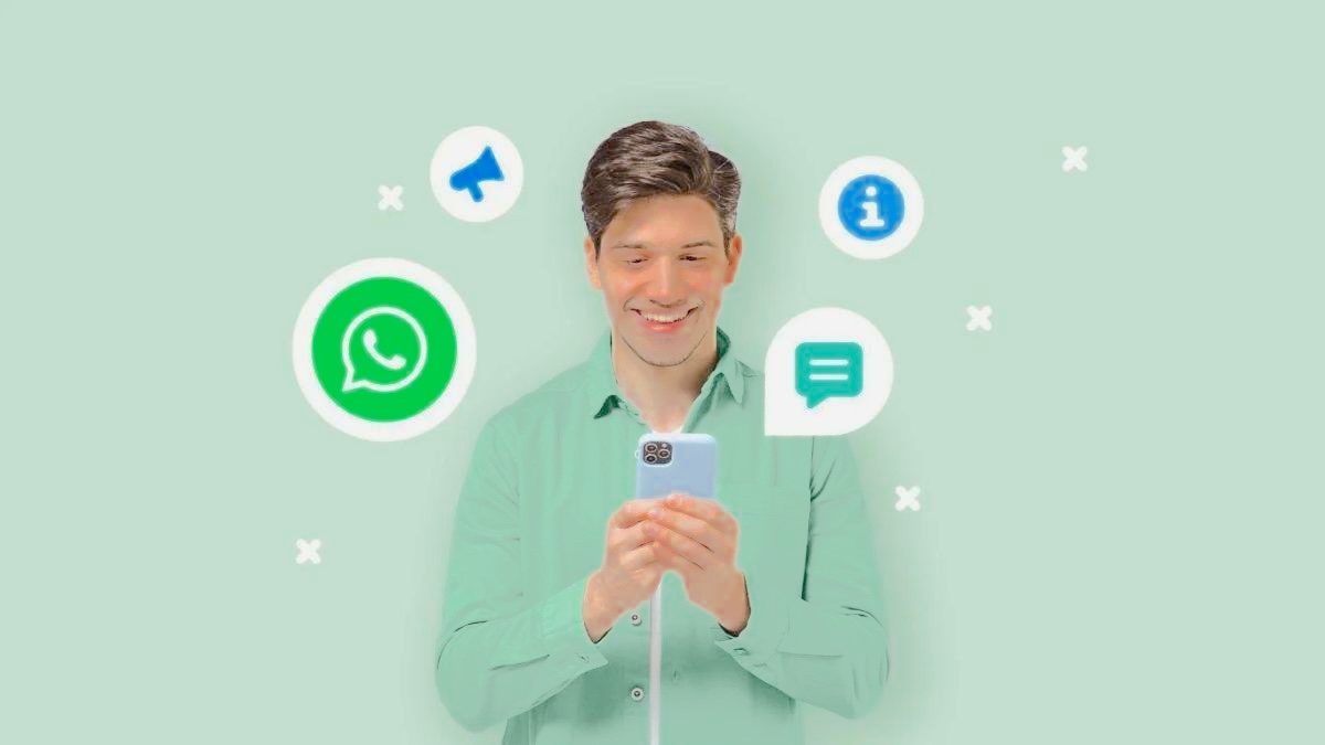 WhatsApp live location sharing screen on a smartphone